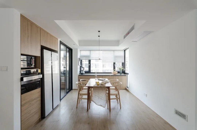 130㎡原木現(xiàn)代風(fēng)四室裝修，全屋原木風(fēng)裝飾住起來真舒服！