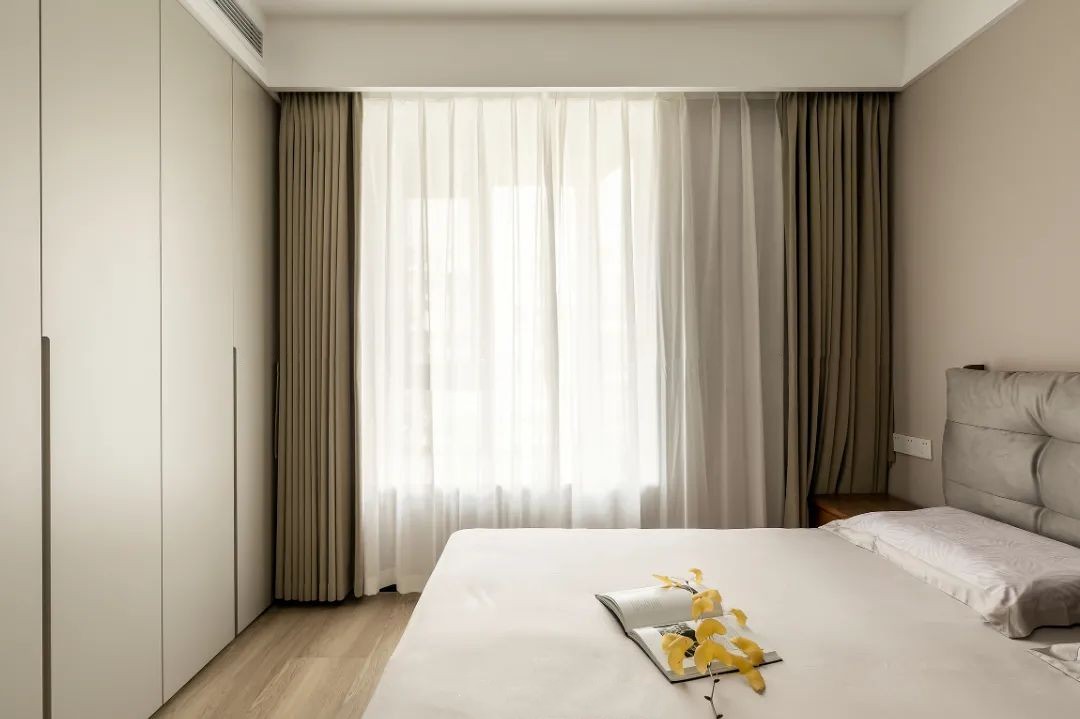 廣澤上苑-105㎡現(xiàn)代奶油風(fēng)三居，夢想中柔軟又宜居的家！